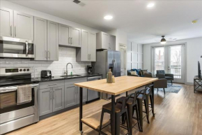 2 Stylish apartments near shops and entertainment